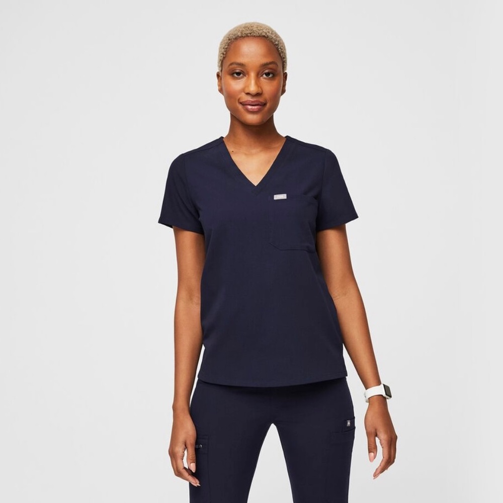 Figs Catarina One-Pocket Scrub Top Navy XXS